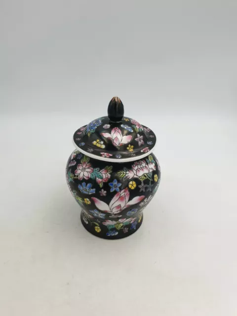 Chinese Zhong Guo Porcelain Temple Ginger Jar Pot Hand Painted Floral On Black