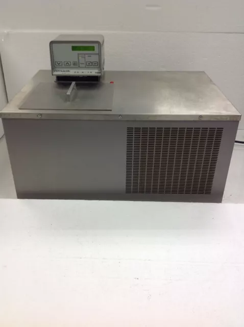 VWR / PolyScience 1186 Digital Heated/Refrigerated Water Bath 28 Liter WORKING