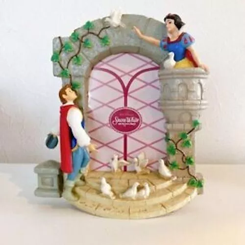 Disney Tokyo Disneyland Snow White Photo Picture Frame Stand Figure Used Japan
