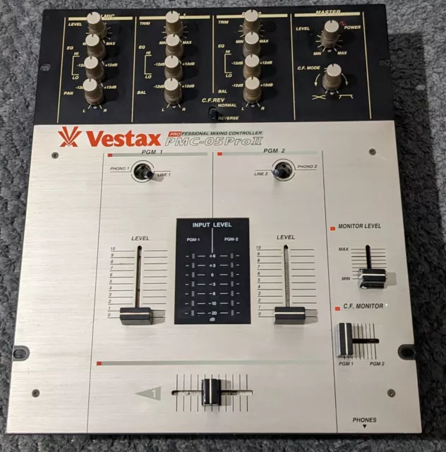 Vestax PMC-05 Pro II Mixer