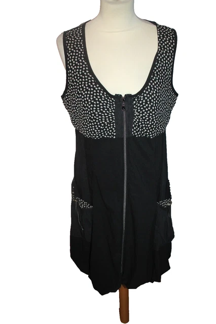 Robe Sans Manches Armand Thiery Taille 42 - Noire, Asymétrique, Imprimée - Occasion Proche Du Neuf