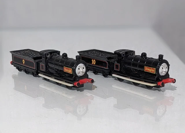 THOMAS THE TANK Engine Diecast Trains Ertl Donald And Douglas 1992 £18. ...