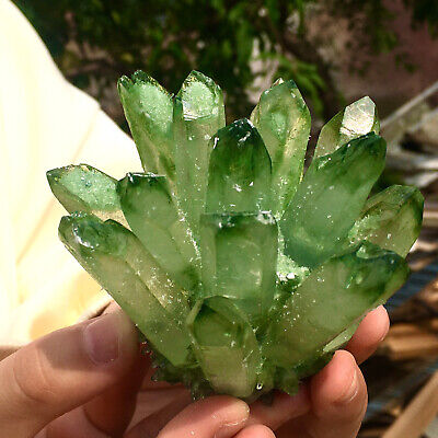 282G  The mineral samples of green crystal like clusters were found V385