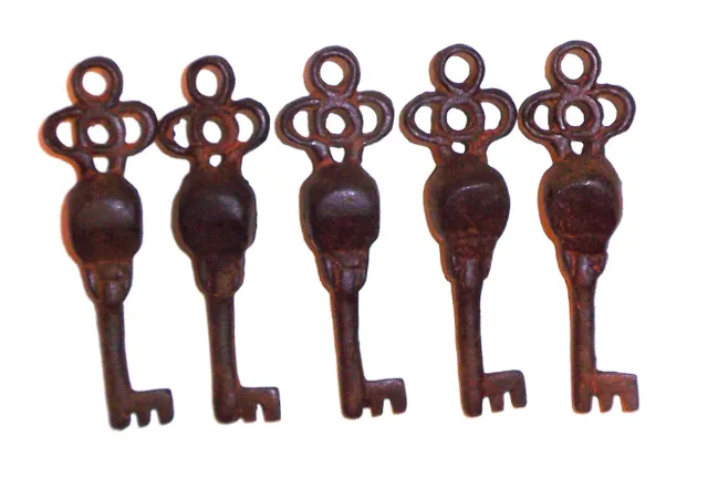 Victorian Skull Key Vintage Antique Style cast Iron Skeleton Key lot of 5 2