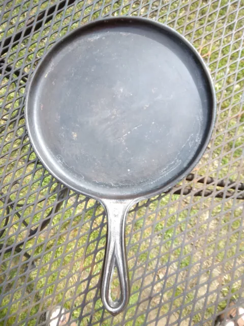 1800s 7 Gatemarked Cast Iron Griddle -  Portugal