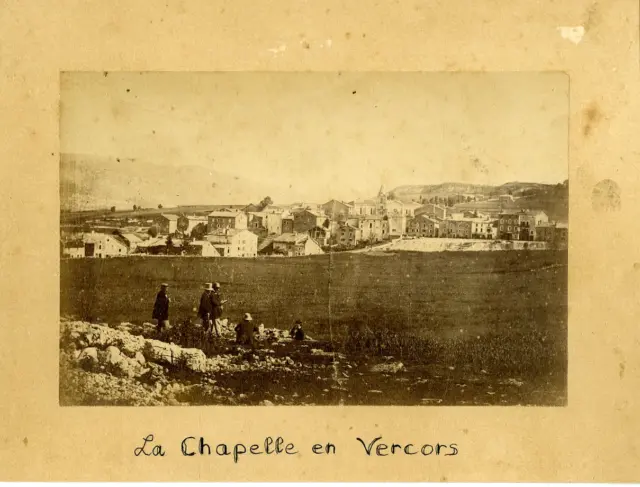 France, La Chapelle en Vercors  Vintage albumen print.  Tirage albuminé  11x