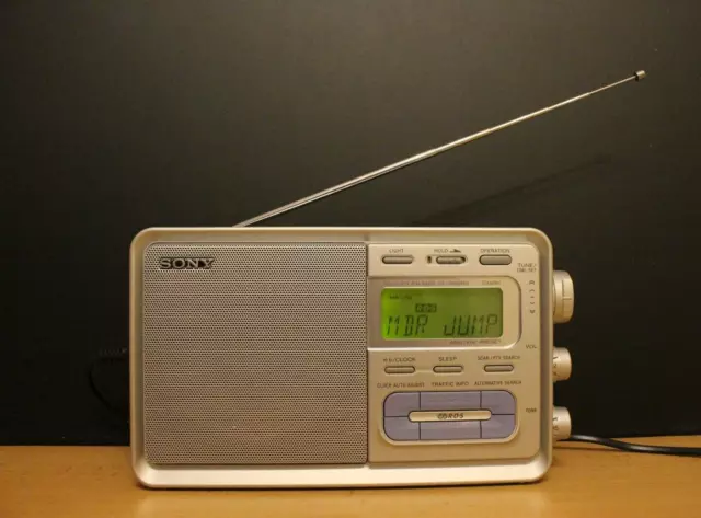 Sony ICF-M60 SRDS 3 Band Koffer Radio Weltempfänger