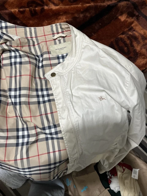 VINTAGE BURBERRY GOLF style zip-up jacket with the signature nova