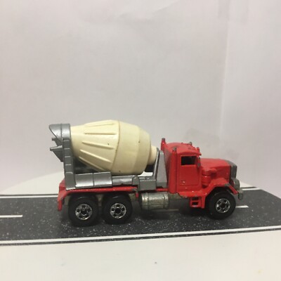 hot wheels peterbilt cement truck