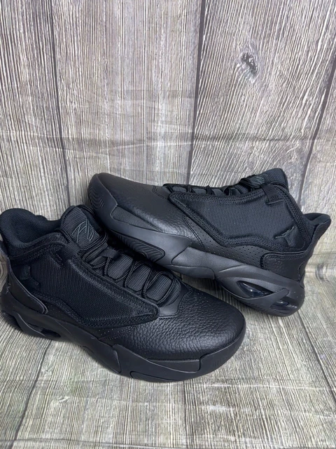Jordan Max Aura 4 Trainings Herren Brandneu Echt 7Uk Basketballschuhe Flug Schwarz