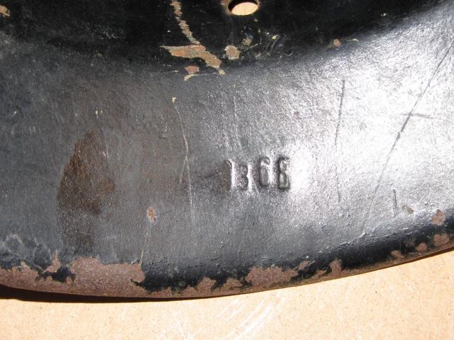 Stahlhelm M 35 / 42 EF 68 Wehrmacht Weltkrieg 8