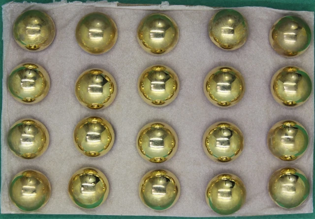Lot De 8 Boutons Dorés Plats 4 Trous - Diamètre 20mm - Métal Doré Occasion