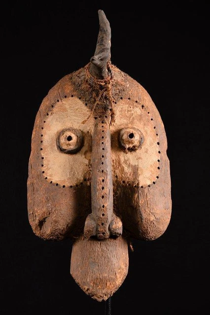 55723 African Old Bamun Mask / Mask Cameroon