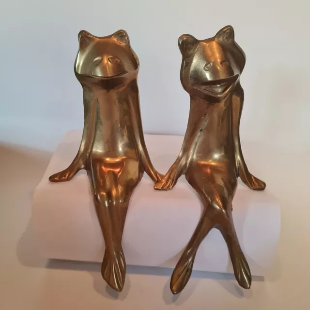 Vintage Pair Of Brass Frogs Shelf Sitters Retro