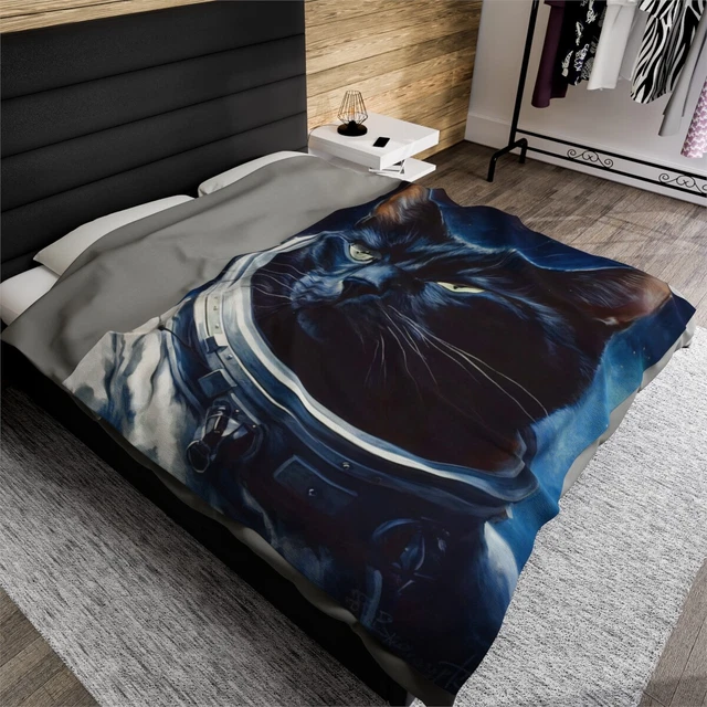 Manta negra para gato en el espacio