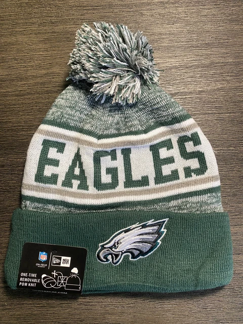 NEW w/ TAG PHI Eagles NFL New Era Knit Beanie Cap W/ Pom On Field Sideline 18