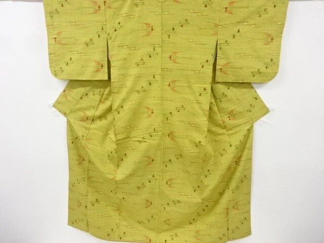 6849202: Japanese Kimono / Vintage Kimono / Mawata Tsumugi / Woven Ryukyu Kasuri