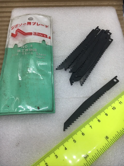 Paquete n.o 4 de 10 cuchillas de rompecabezas. "Para acero grueso""." Nuevo stock antiguo. Publicación gratuita.