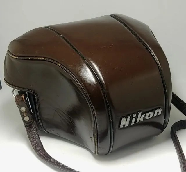 MegaGear Nikon Z50 Ever Ready Top Grain Leather Camera Half Case