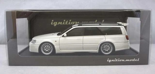IGNITION NISSAN STAGEA 260RS 1/18 mini voiture blanc nacré BBS 18