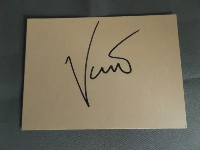 HAND SIGNED 4" x 3" AUTOGRAPH CARD - NICOLE VAIDISOVA - TENNIS