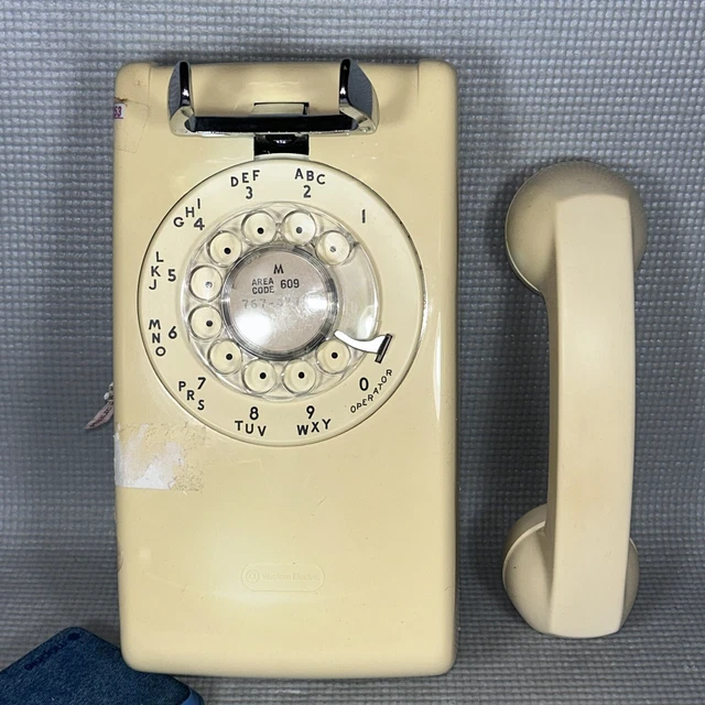 Vieux Téléphone Fixe Digitel 2000 Vintage – Modèle 1979 (A-780), Fonctionnel