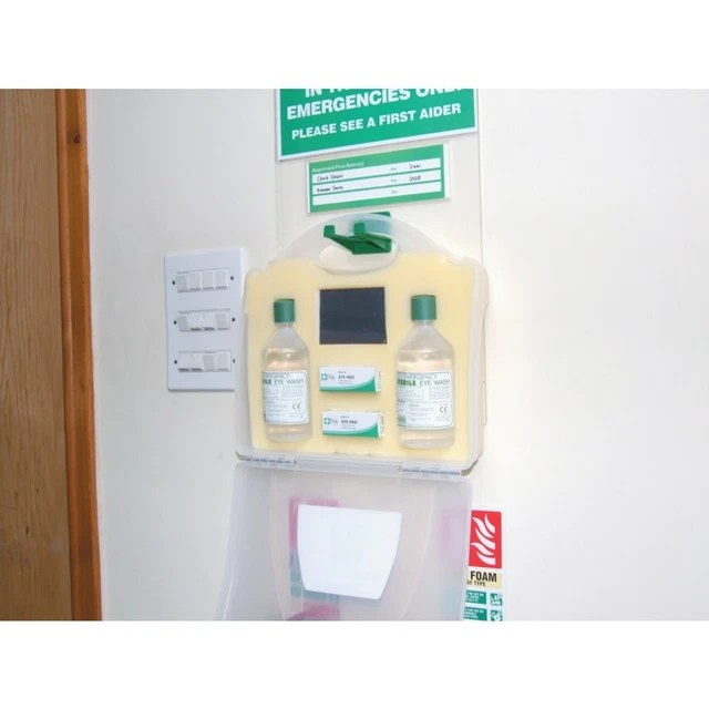 Tuffsafe 996-1950K Kit di sicurezza armadio stazione lavaggio occhi di emergenza con cuscinetti oculari 2