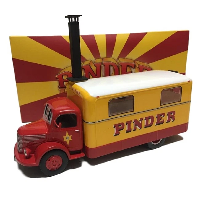 IXO 1/43 - Camion Cirque PINDER Avec Caravane Bar-crêperie - MAGPINC05