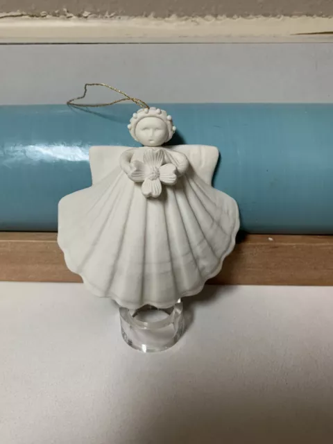 Margaret Furlong 1997 3" Dogwood Angel Shell Ornament Stand Boxed Porcelain 2