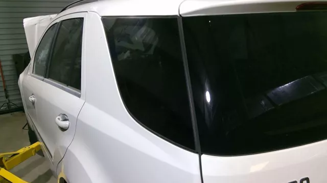 06 - 11 MERCEDES ML350 LH Driver Quarter Glass Window Privacy Tint 1646700311