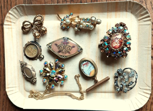 Lot De Bijoux Anciens à Restaurer Ou Détourner - Cuir Et Laiton - Lbb0294