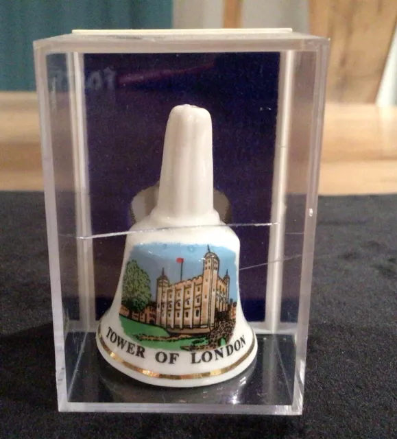 Tower of London Miniature Collectible Souvenir Memorabilia Bell w/display case