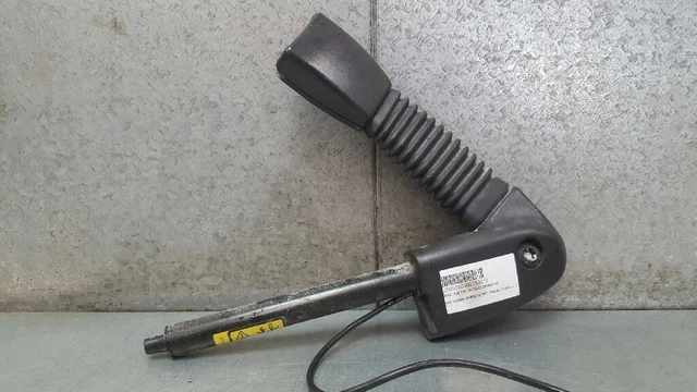 Boucle De Ceinture De Sécurité Avant Droit Pour Renault Clio 2 - Pièce D'Occasion