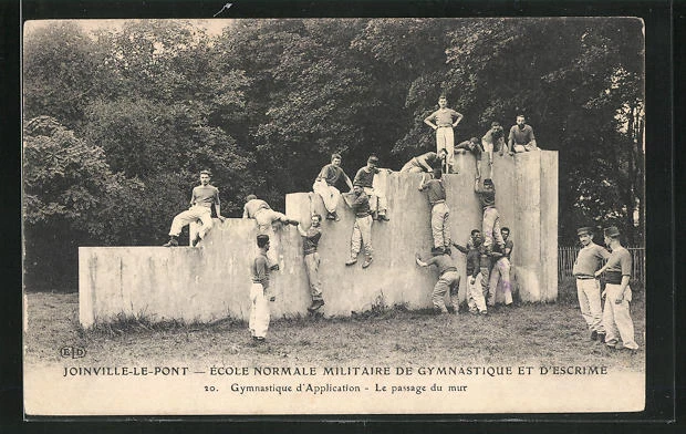 CPA Joinville-le-Pont, Ecole Normale Militaire de Gymnastics et d'Fencing, the