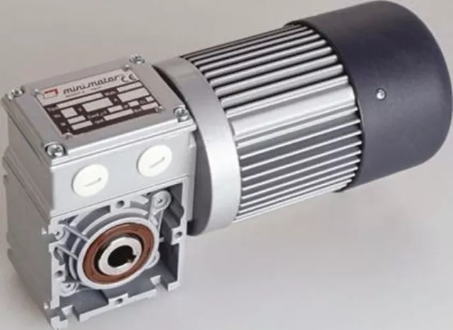 1 x Mini Motor Induction AC Geared Motor, 3 Phase, Reversible, 230 V ac, 400 V a