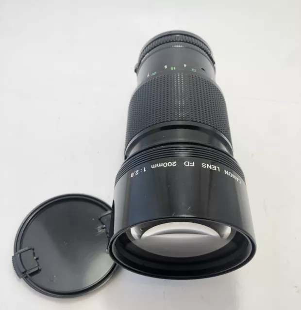 Canon 200mm f2.8 FD manual focus lens for A1 AE-1 F1 camera NEAR Mint End Caps