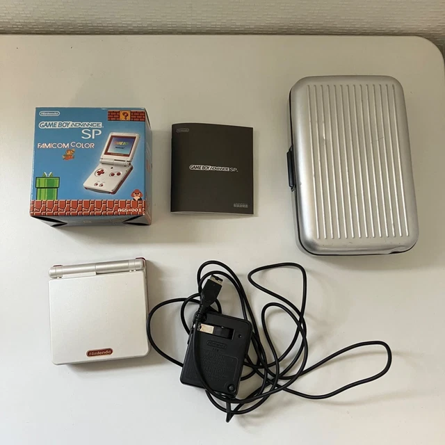 NINTENDO GAME BOY Advance SP Famicom Color Rare Japan Edition
