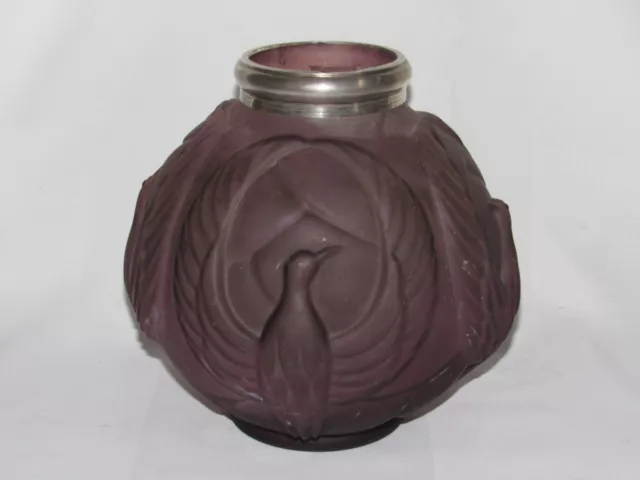 09I19 Ancien Vase Boule Verre Presse Moule Art Deco Signe Cla France 1930 / 1940