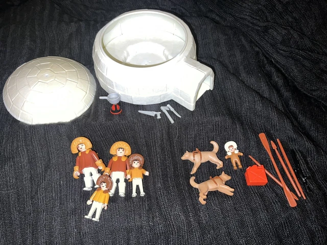 VINTAGE PLAYMOBIL 3465 Arctic Igloo with Eskimo's Baby Dogs