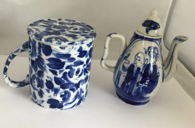 Théière Bleue Fleurie Avec 2 Tasses - Porcelaine - Lot De 3 Pièces