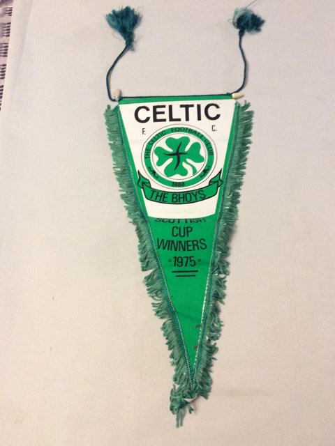 Fanion Vintage Glasgow Celtic Football Club - Drapeau Supporter Stuck In The 90s Sports