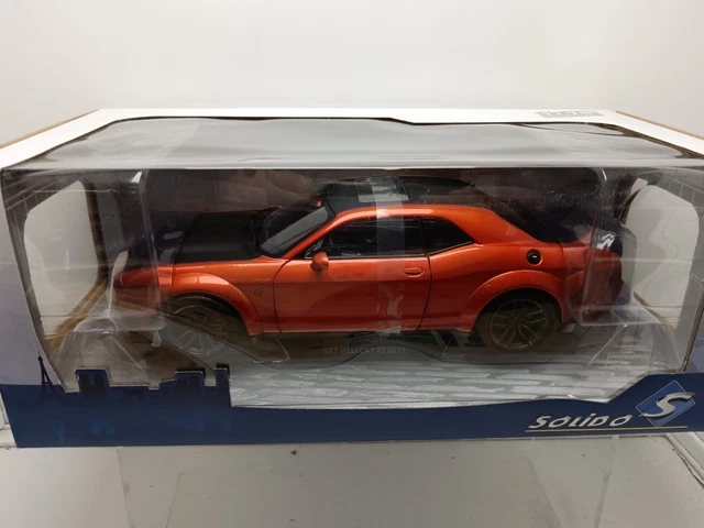 Modellino Auto 1:18 Dodge Challenger SRT 2023 Arancione - Die-cast, Dettagliato, Per Collezionisti