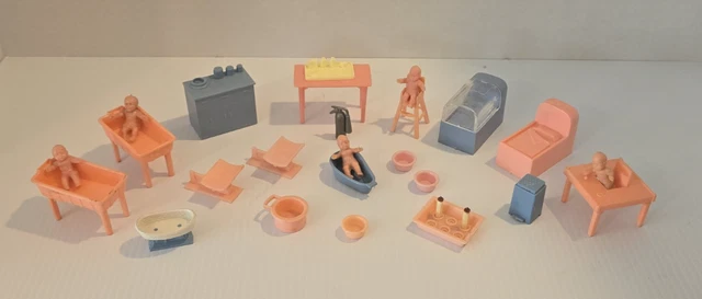 RARE 1955 VINTAGE Marx Dollhouse Babyland Nursery Furniture 28 pcs