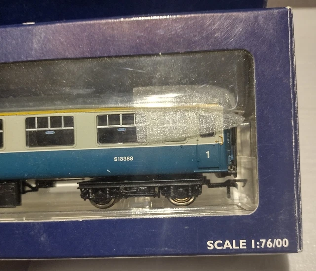BACHMANN 39-330 MK2 FK Corridor First Coach 13388 BR Blue & Grey Livery ...