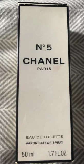 Chanel No5 Eau de Toilette Perfume Scent Vaporisateur Spray 50ml