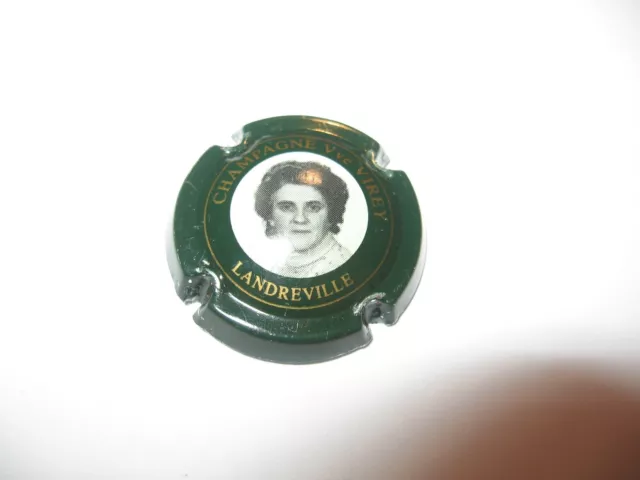 1 capsule de champagne Vve Virey N°1 contour vert foncé Fond Grisâtes