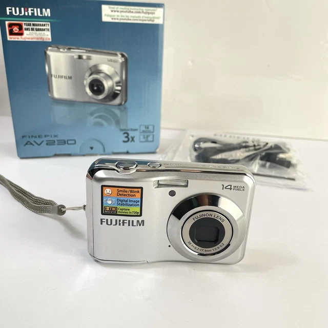 FUJIFILM FINEPIX AV230 14MP Digital Camera Silver In Box - Open