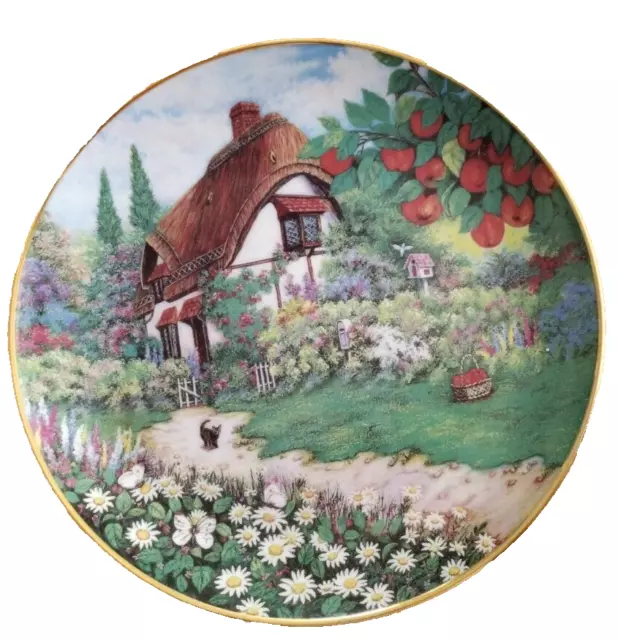 Lilliput Lane Granny Smiths Cottage Limited Edition Plate From The Franklin Mint