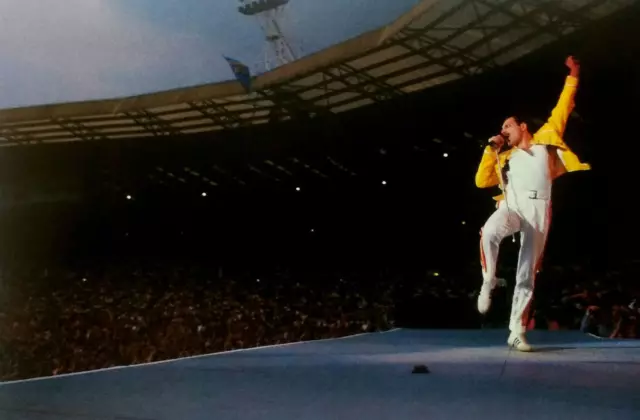 QUEEN / FREDDIE MERCURY - Mini-Poster / Picture - Wembley Stadium 1986 - RARE!