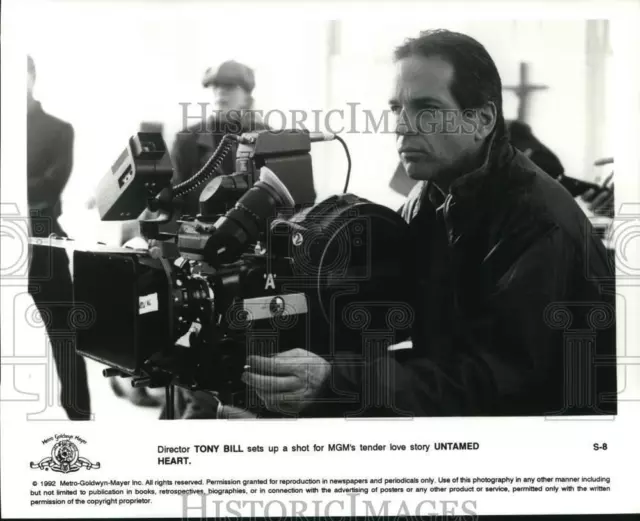 1992 Press Photo Director Tony Bill on "Untamed Heart" Movie Set - hcq22977